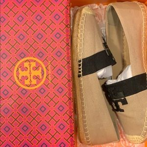 New in box Tory Burch espadrilles size 7.5